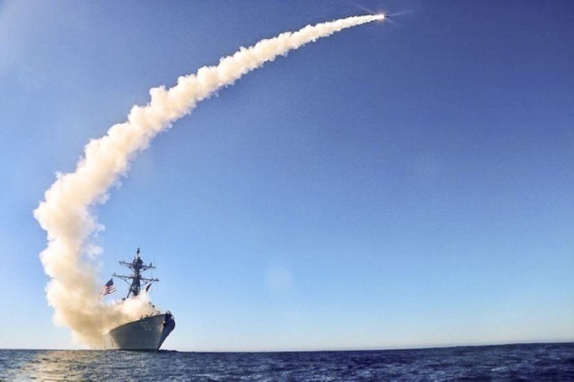 Запуск ракеты с корабля США