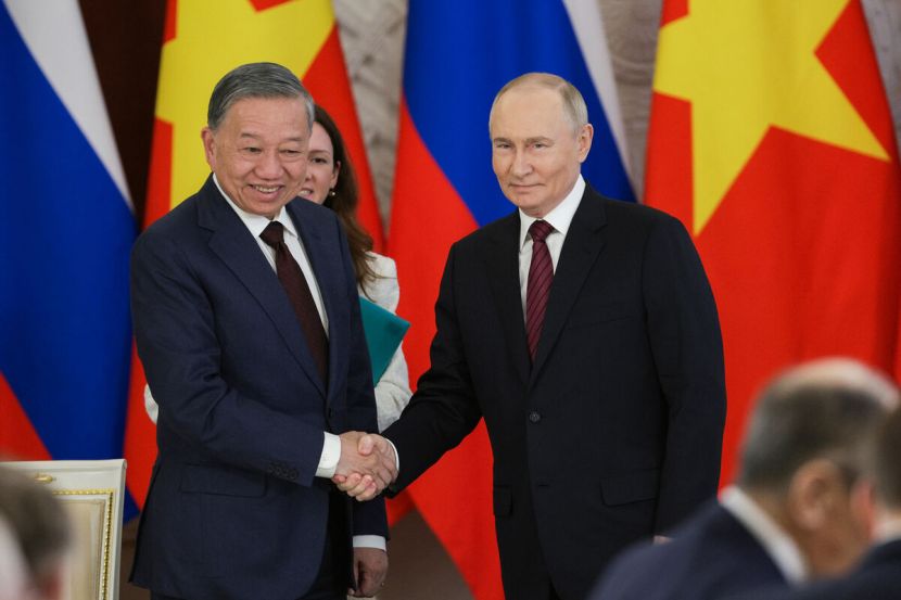То Лам и Владимир Путин