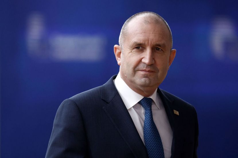 Румен Радев