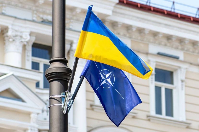 Украина НАТО