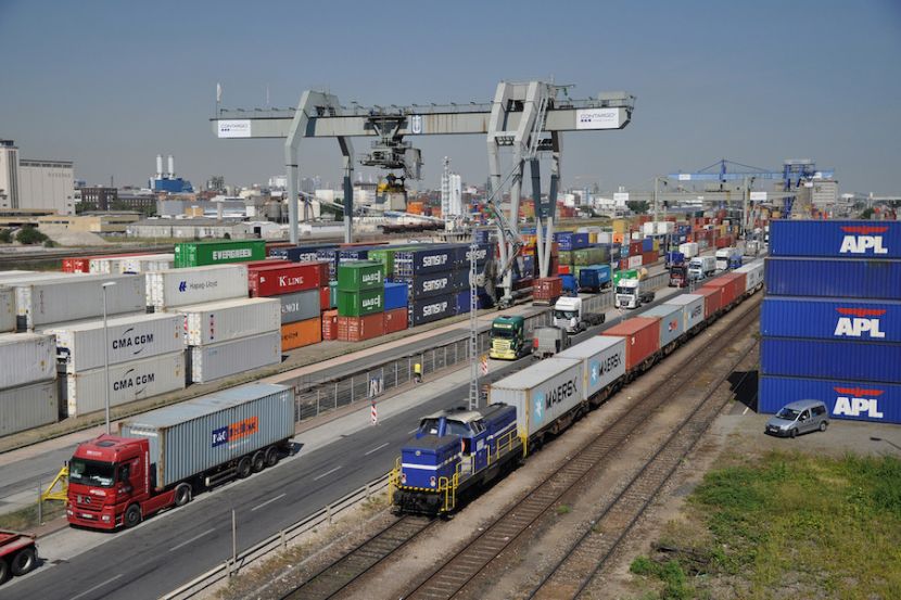 Russian Stock Market (MOEX): Share prices of transportation enterprises 09.12.2025, 16:00 MSK