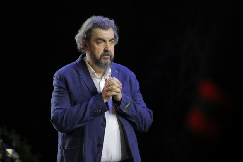 ����� ������������