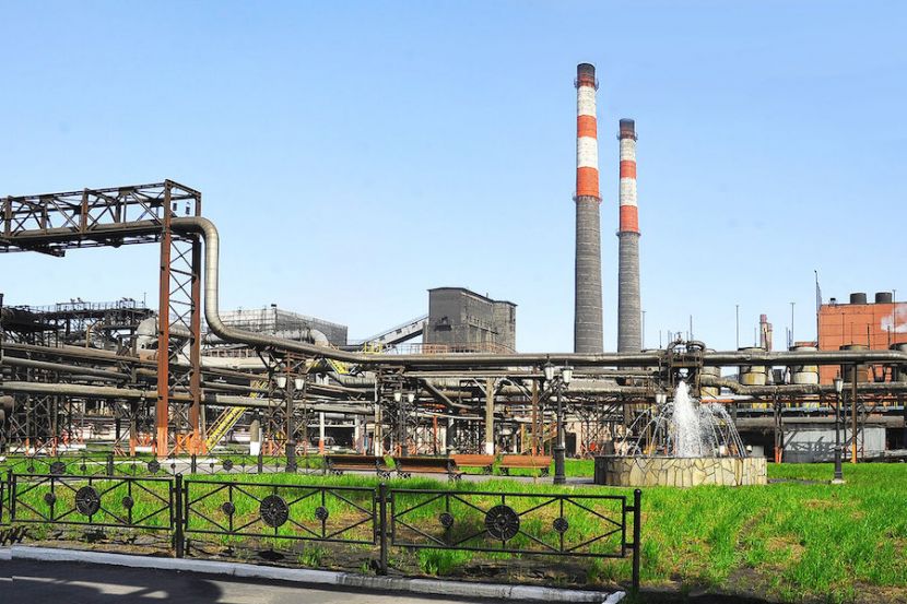 Russian Stock Market (MOEX): Share prices of metallurgy and mining enterprises 10.12.2025, 12:29 MSK